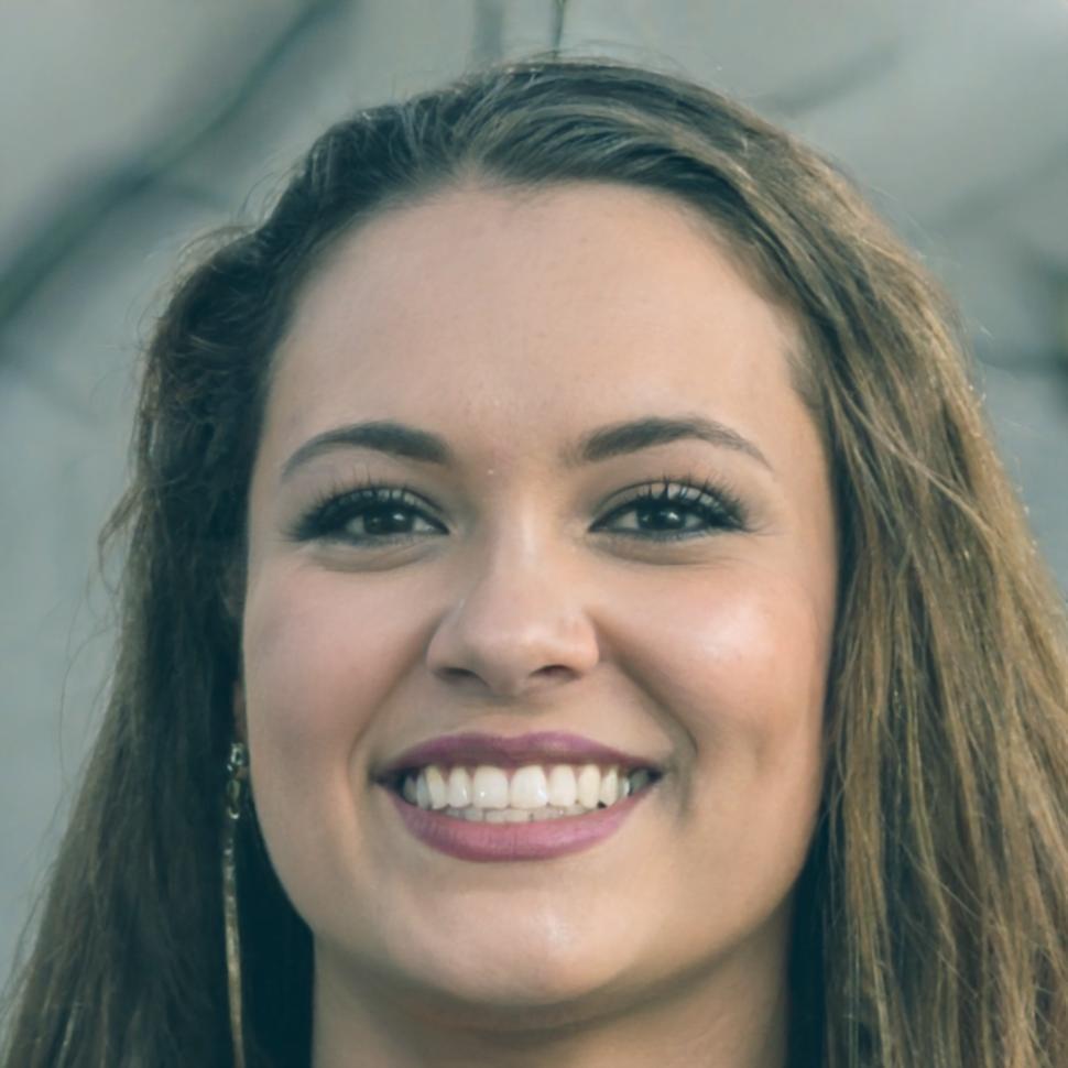 Instructora de cursos de gestión empresarial